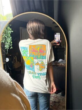 Cream Short-Sleeve Tee with Colorful Sea Life Panel Graphic